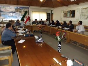 " برگزاری جلسه پروژه های مطالعاتی پرورش ماهی درقفس های دریایی دراداره کل شیلات استان مازندران 