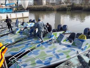 تحویل 4 فروند قایق 400 قوه اسب  بخار گلف به یگان حفاظت منابع آبزیان شیلات مازندران