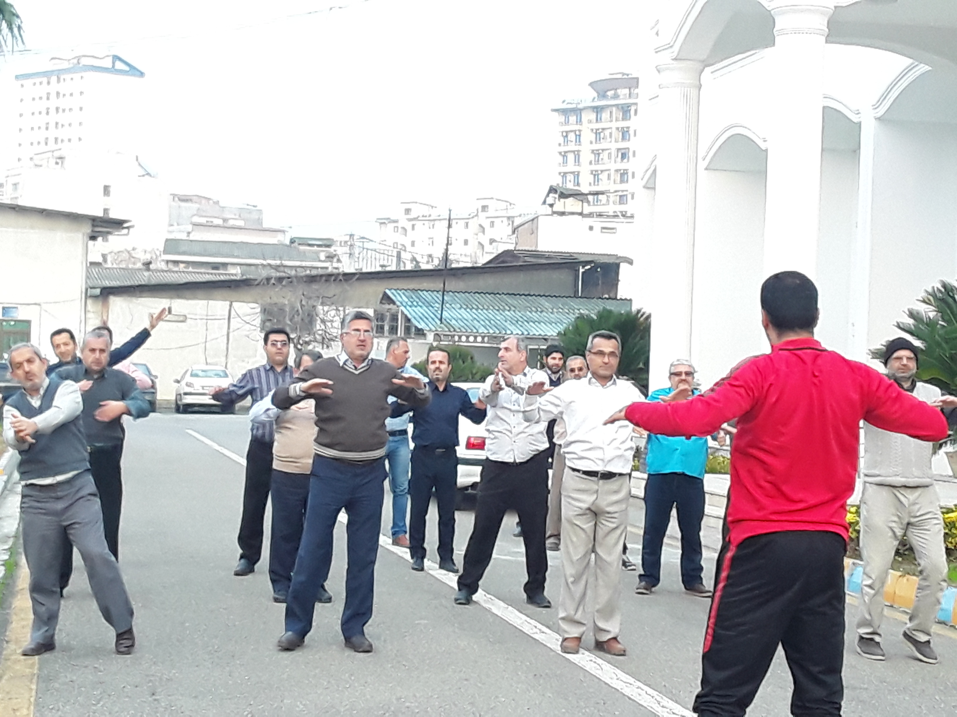 انجام فعالیتهای ورزشی کارکنان شیلات مازندران چهارشنبه هرهفته به مدت نیم ساعت به روایت تصویر