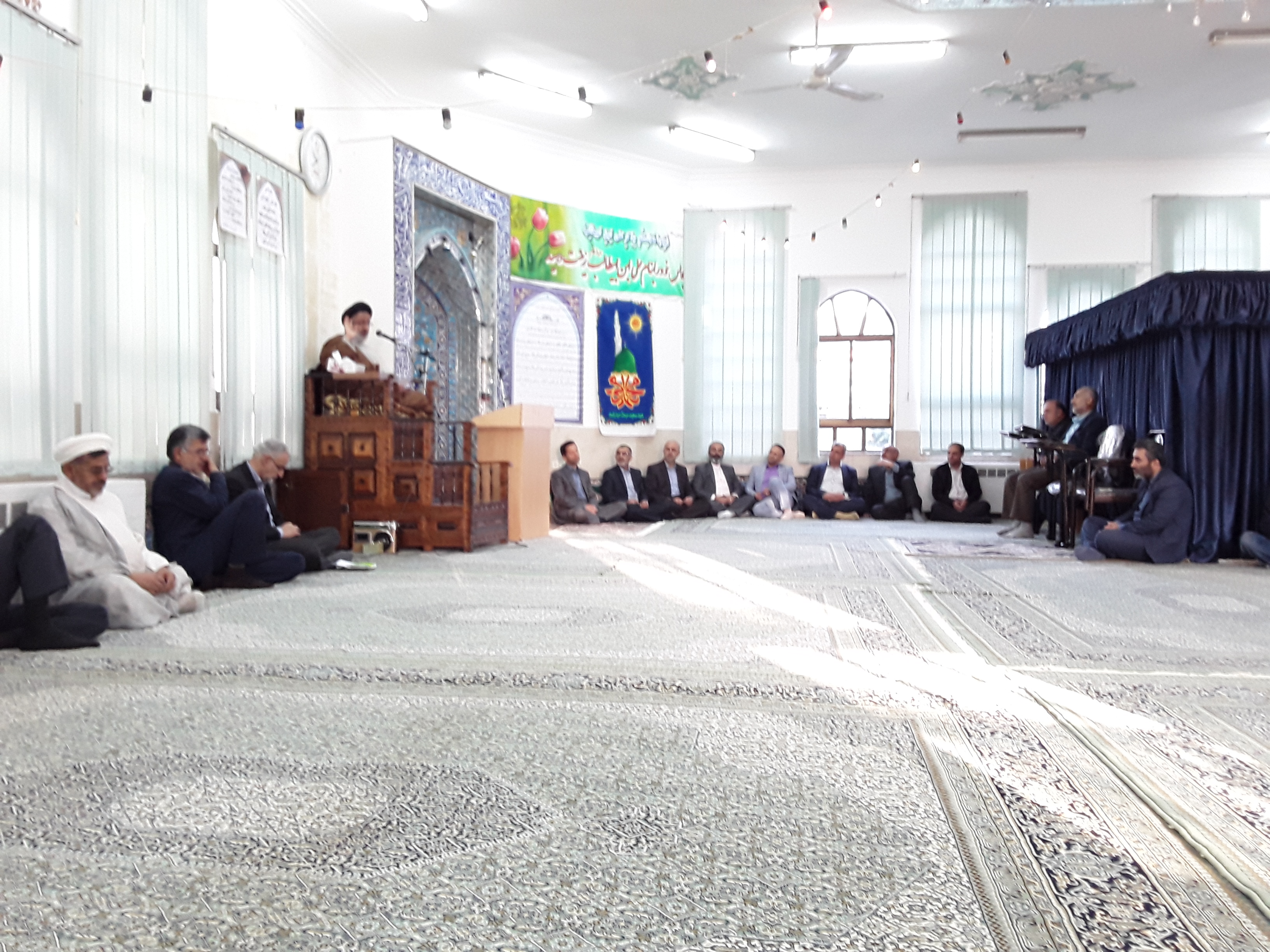  برگزاری جشن بعثت پیامبر(ص) دراداره کل شیلات مازندران